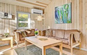 Amazing Home In Hadsund With Kitchen