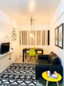 AMETISTA 2 - 101 · A-01: Apê equipado e estiloso na praia de Jatiúca