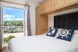 Golwgfor (Sea View) by Aberporth Beach Holidays - Tresaith