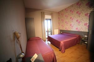 Triple Room room in Hotel Velus