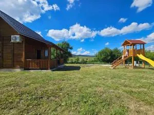 Brvnara Nina - Strmac