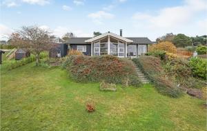 Stunning Home In Ebeltoft With Wifi