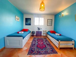Villas Villa au pradet avec piscine les pieds dans l-eau : photos des chambres
