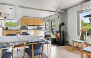 Three-Bedroom Holiday Home In Vig