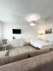 Студія з гарним краєвидом Центр - Мережа HELEN - بولتافا