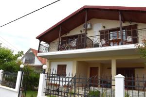 Kallilkratia Holiday Flat 2