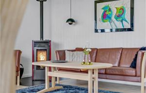 3 Bedroom Nice Home In Hejls