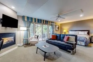 Rosario Road Condo - B - Eastsound