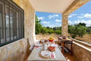 Casetta Tonino by BarbarHouse