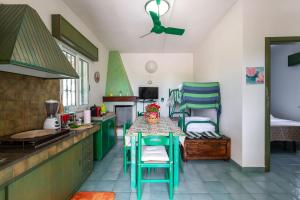 Casetta Tonino by BarbarHouse