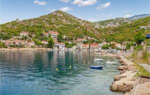 Holiday Home Starigrad Kod Senja, Obala Cr