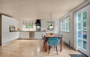 Amazing Home In Thyholm With Wifi