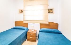 Beautiful Apartment In Oropesa Del Mar