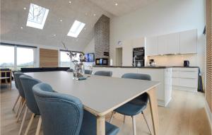 Stunning Home In Haderslev With Kitchen