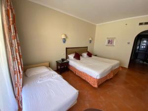 فندق بورتو مارينا - غرفة فندقية بخدمة فندقية