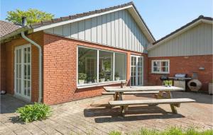 Pet Friendly Home In Branderup J