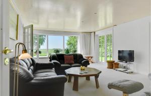 Pet Friendly Home In Branderup J