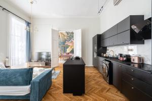 Styled Apartment Close To The River Danube.