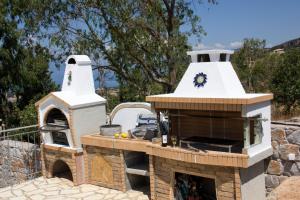 Aspasia Villa by Elrin Villas Mani