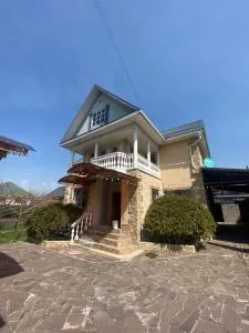 Дом с баней и бассейном в мкр Каменка - Karagayly