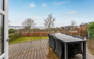 3 Bedroom Amazing Home In Mariager - Skorping