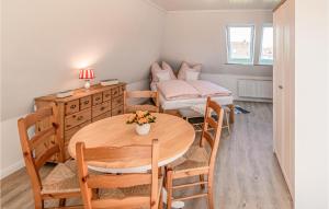 1 Bedroom Cozy Apartment In Niebüll