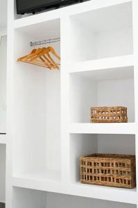 Cycladic Nest in Dryopida