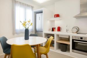 Biancasette Apartments