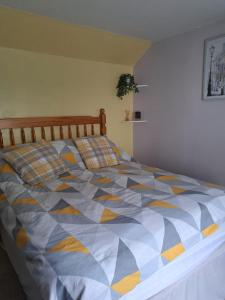 Small Double Room room in Lyndale Guest House
