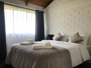 Rest Cabin 2 Bedroom 1 Bath - Quillullaco