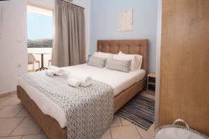 Infinity Wellness Sea View Suites