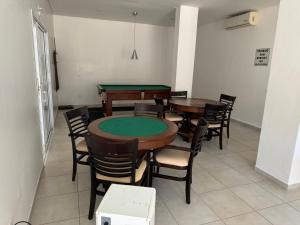 APARTAMENTO ACONCHEGANTE - Na PRAIA GRANDE