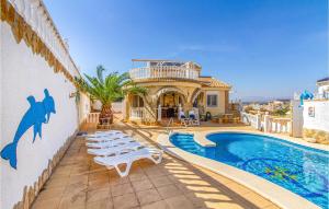 Stunning Home In Gran Alacant