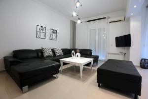 Estia Luxury House