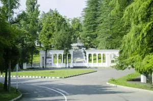 Legends Tskaltubo Spa Resort - Tsqaltubo