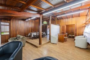 Casa Campos - Grande Hotel, Capivari, Rodoviária