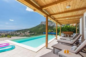 Panoramic Leisure Retreat 