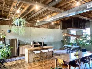 Main Office Lofts Building - 4 lofts - Appomattox