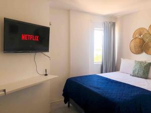 CT-82: Apto com vista espetacular para o mar