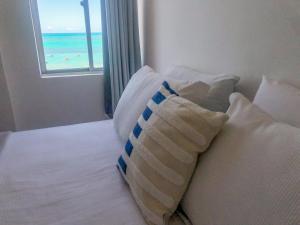 CT-82: Apto com vista espetacular para o mar