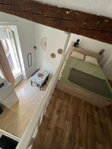 Appartements L appartement de NOLY 4 couchages TV wifi : photos des chambres