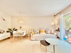 Casa Natura Barcelona Fira & Camp Nou Stadium