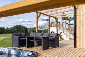 Ilmatar Airplane Lodge