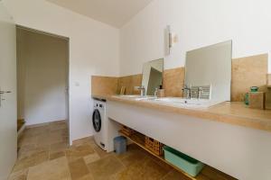 Rez-de-villa avec espace arboré privatif
