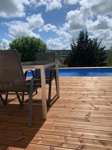 -NotreFrenchCasa- Appart avec terrace proche Disney, Paris & Reims