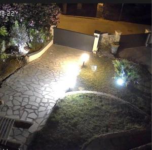 Magnifique T2 LUXE Jacuzzi & Piscine PRIVÉ PROCHE PLAGES ST AYGULF A PIEDS