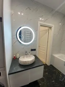 Апартаменти на Чорновола,поруч Щасливе - Trostyanets