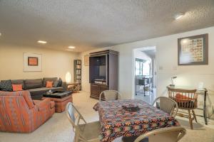 Cozy Ground Floor - Pet Friendly - Work Space
