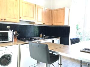Appartements RUE DE LA PAIX - Hypercentre - Thermes - Calme : photos des chambres