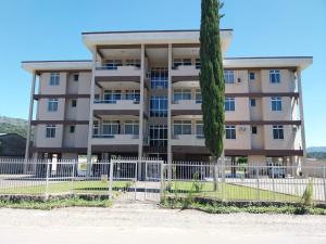 Apto Mozzafiato 2 Quartos no Centro